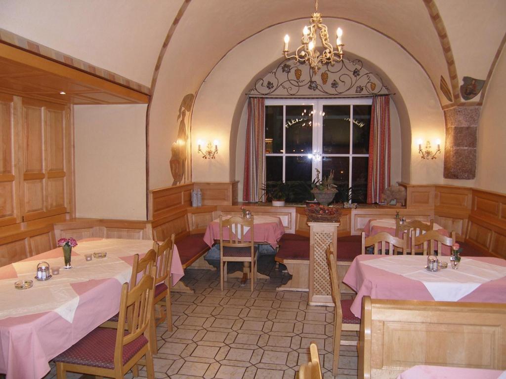 Gasthof Goldene Traube Golling an der Salzach Exterior foto